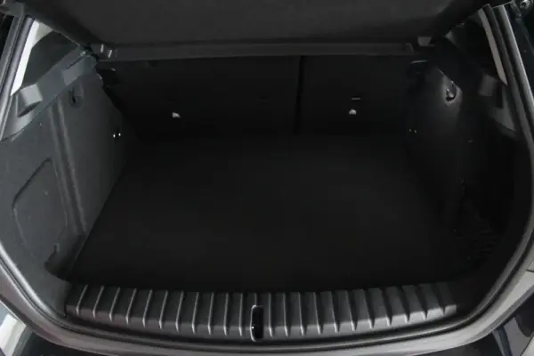 BMW 116 i Advantage 10