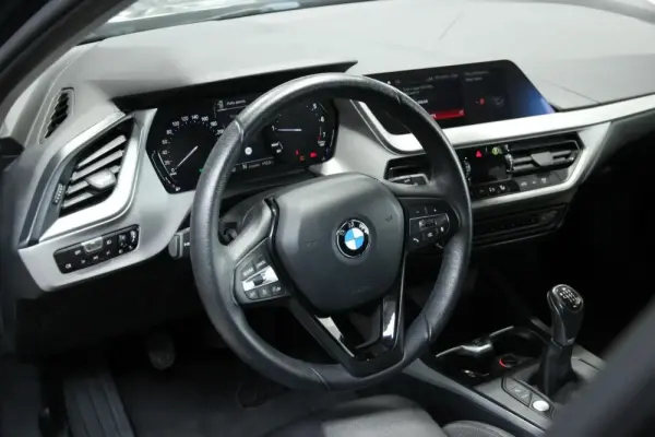 BMW 116 i Advantage 19