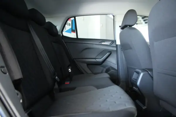 Volkswagen T-Cross 1.0 TSI Urban 2