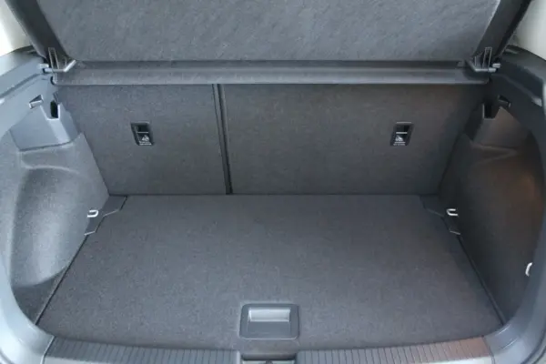 Volkswagen T-Cross 1.0 TSI Urban 3