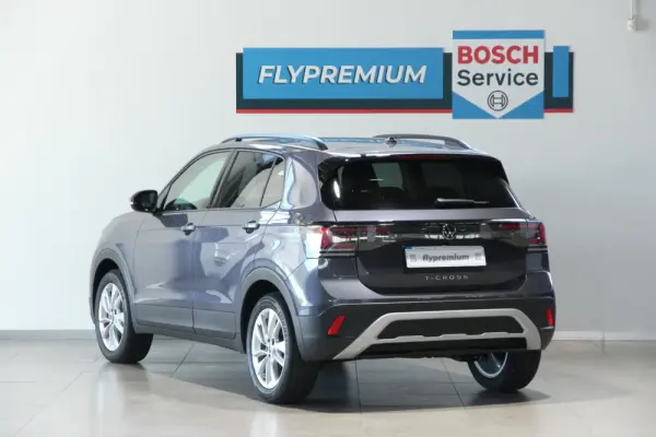 Volkswagen T-Cross 1.0 TSI Urban 17