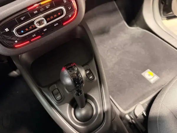 Smart Fortwo Cabrio Drive Passion 9