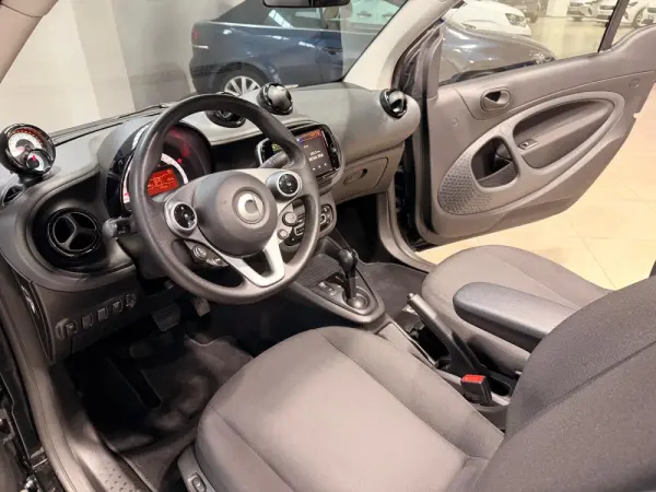 Smart Fortwo Cabrio Drive Passion 24