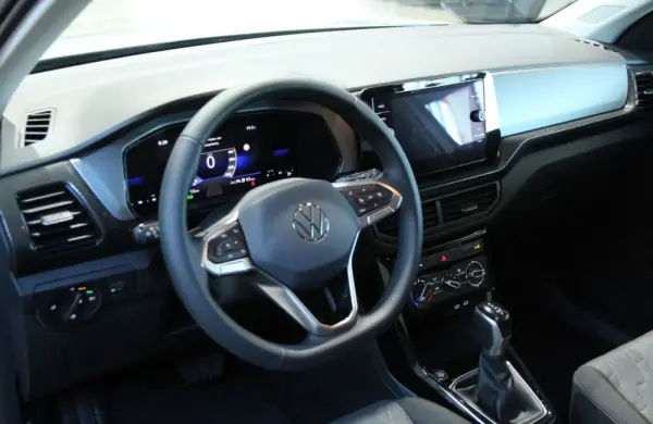 Volkswagen Taigo 1.0 TSI Urban DSG 17