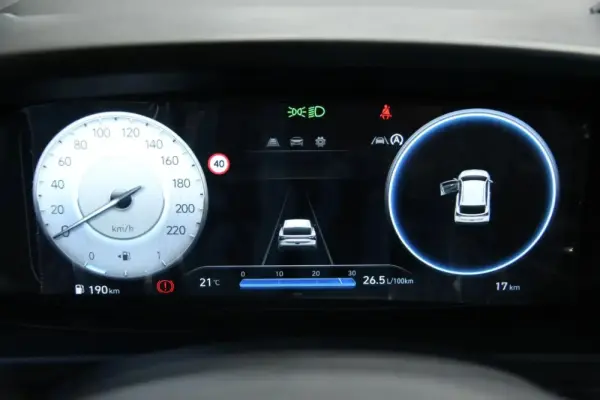 Hyundai i20 1.0 T-GDI Style 6
