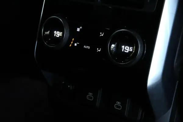 Land Rover Range Rover Sport Outro 14