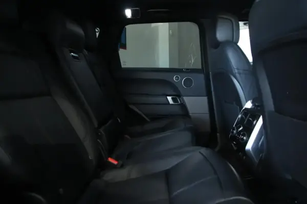 Land Rover Range Rover Sport Outro 13