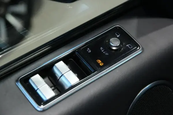 Land Rover Range Rover Sport Outro 28
