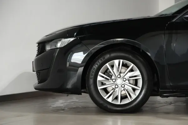 Peugeot 508 1.5 BlueHDi Business Line 18