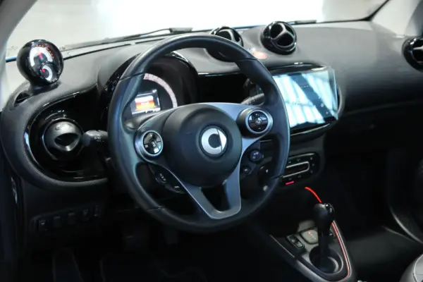 Smart Fortwo Cabrio EQ prime 3