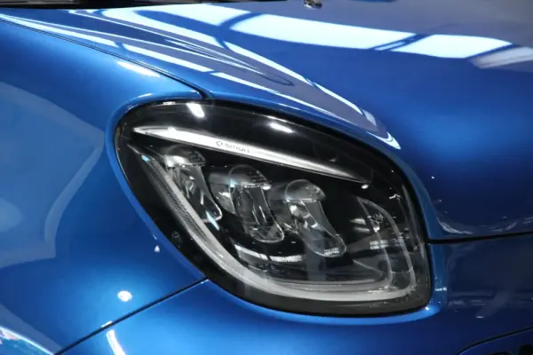 Smart Fortwo Cabrio EQ prime 18