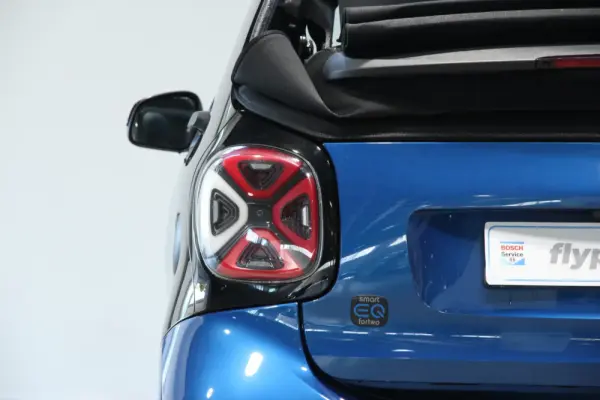 Smart Fortwo Cabrio EQ prime 21