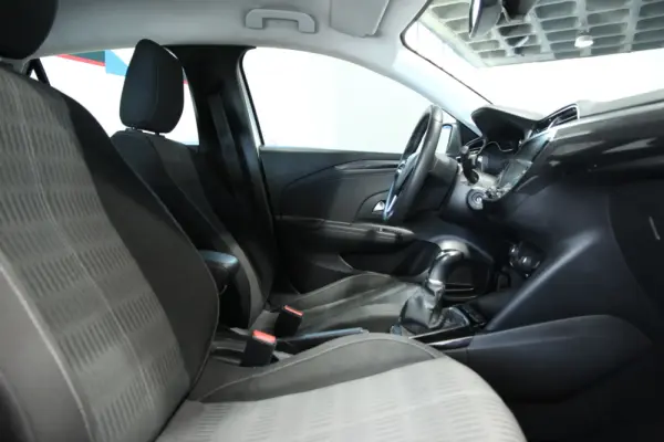 Opel Corsa 1.2 Business 18