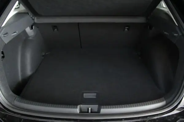 Volkswagen Taigo 1.0 TSI Urban 6