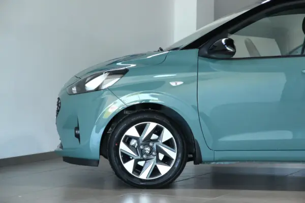 Hyundai i10 1.0 Comfort 18