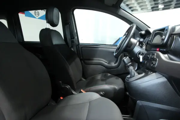 Fiat Panda 1.0 Hybrid Sport 17