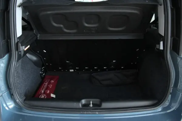 Fiat Panda 1.0 Hybrid Cross 6