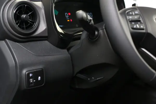 Hyundai i10 1.0 Comfort 8