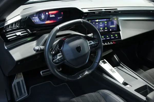 Peugeot 408 1.2 PureTech GT EAT8 31