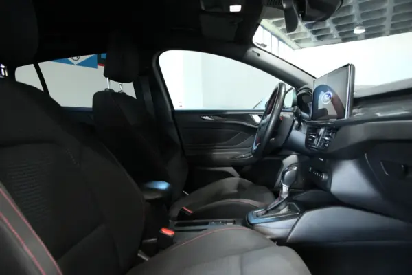 Ford Focus SW 1.0 EcoBoost MHEV ST-Line Aut. 22