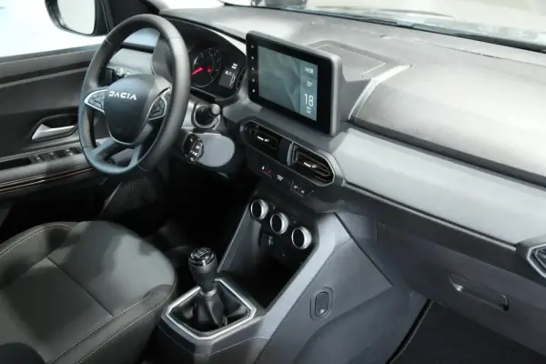 Dacia Jogger 1.0 ECO-G Extreme 7L Bi-Fuel 27