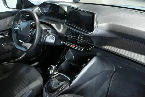 Peugeot 208 1.2 PureTech Active 8