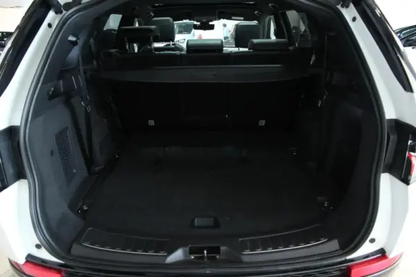 Land Rover Discovery Sport 2.0 eD4 R-Dynamic SE 7L 10