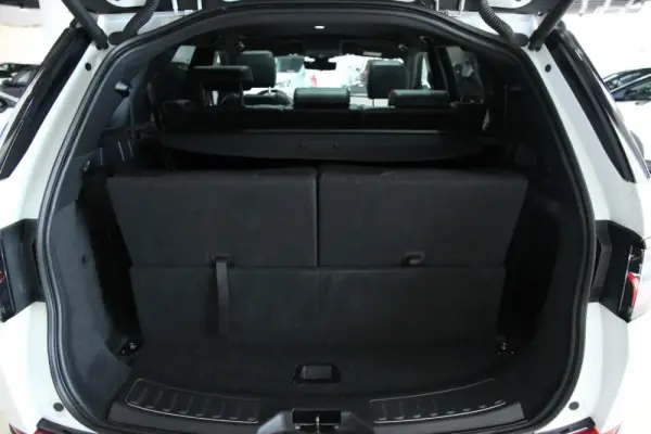Land Rover Discovery Sport 2.0 eD4 R-Dynamic SE 7L 9