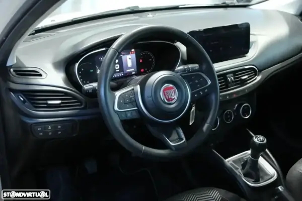 Fiat Tipo Station Wagon 1.0 GSE T3 Garmin 20