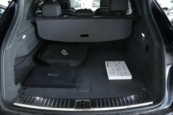 Porsche Cayenne E-Hybrid Platinum Edition 27
