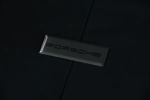 Porsche Cayenne E-Hybrid Platinum Edition 32