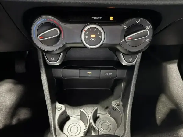Kia Picanto 1.0 CVVT Urban 6