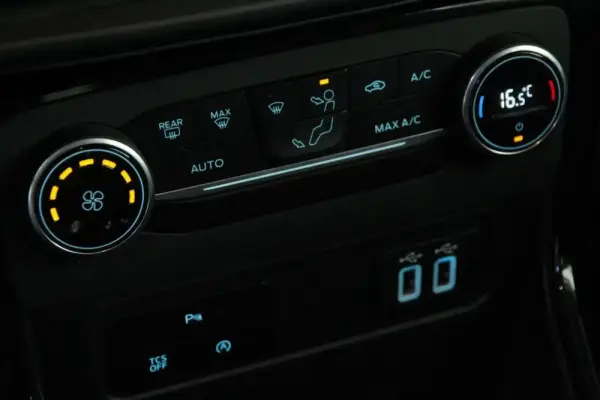 Ford EcoSport 1.0 EcoBoost ST-Line Black Edition 9