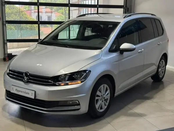 Volkswagen Touran 2.0 TDI Confortline 15