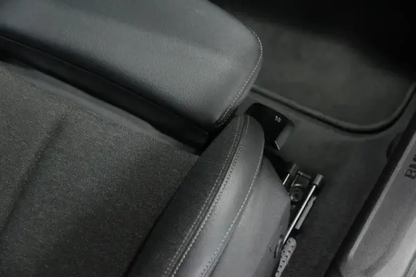 BMW 116 i Advantage 4