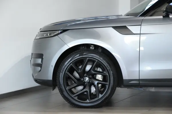 Land Rover Range Rover Sport 3.0 P440e Dynamic SE 36