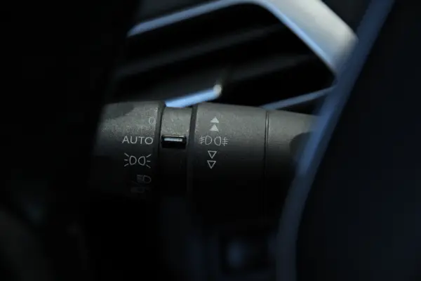 Peugeot 3008 PureTech 130 Stop & Start GPF Active 15
