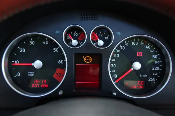 Audi TT Coupé 1.8 T S-line 15