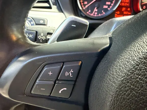 BMW Z4 23 i Auto 22