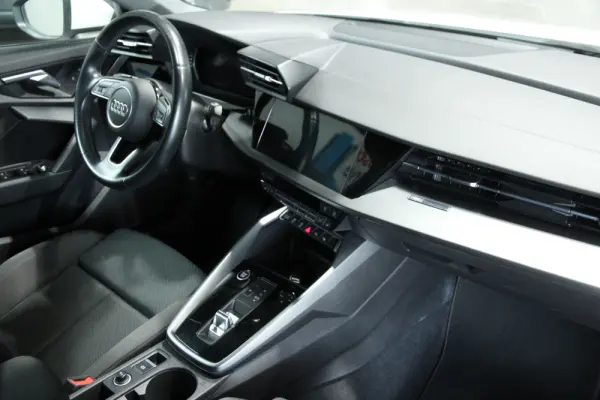 Audi A3 Sportback Outro 4