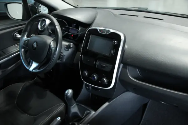 Renault Clio Sport Tourer 0.9 TCE Limited 6