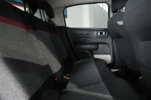 Citroen C3 1.2 PureTech C-Series 18