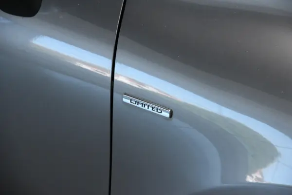 Renault Clio Sport Tourer 0.9 TCE Limited 3