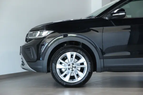 Volkswagen T-Cross 3