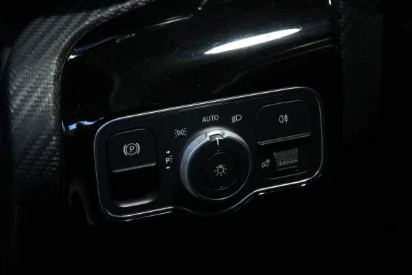 Mercedes-Benz A 250 e Style Plus 10