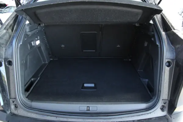 Peugeot 3008 PureTech 130 Stop & Start GPF Active 25