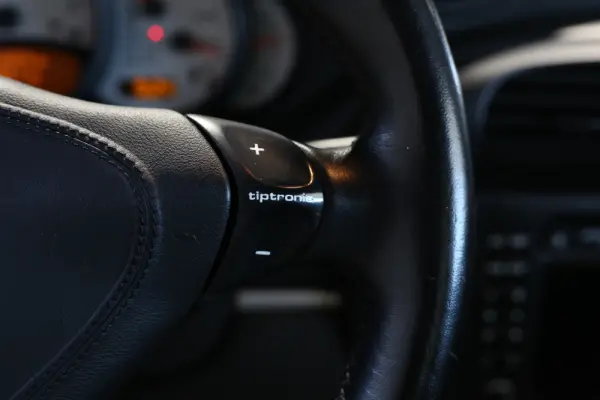 Porsche 911 (996) Carrera 18