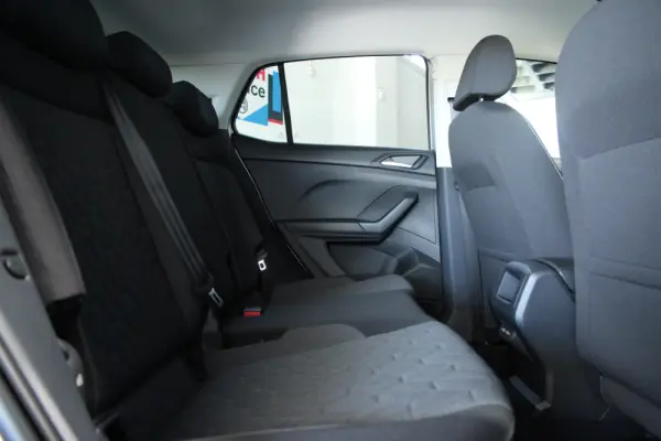 Volkswagen T-Cross 21