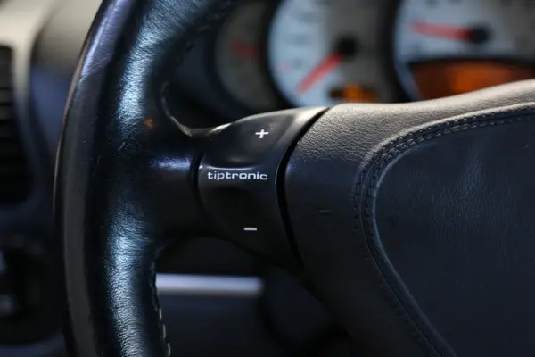 Porsche 911 (996) Carrera 17