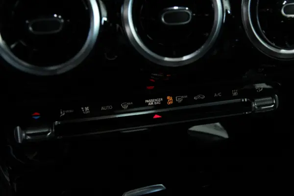 Mercedes-Benz A 250 e Style Plus 11